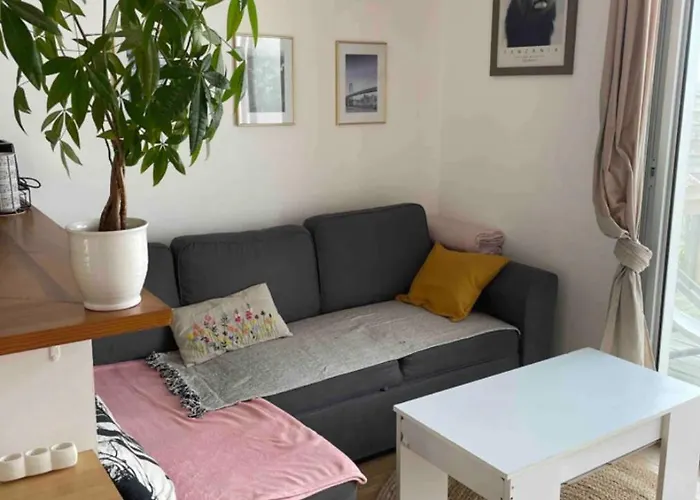 Charmante Maison De Ville Avec Terasse Intime